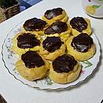 Click image for larger version

Name:	cream puffs (2).jpg
Views:	92
Size:	36.5 KB
ID:	14053